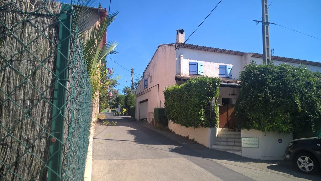 Parfums D'Azur Bed & Breakfast Ле Кане Екстериор снимка